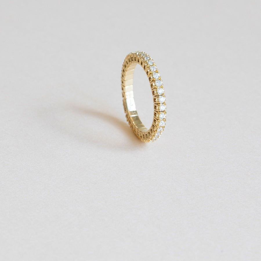 Stretch Diamond Eternity Band – Henri Noël