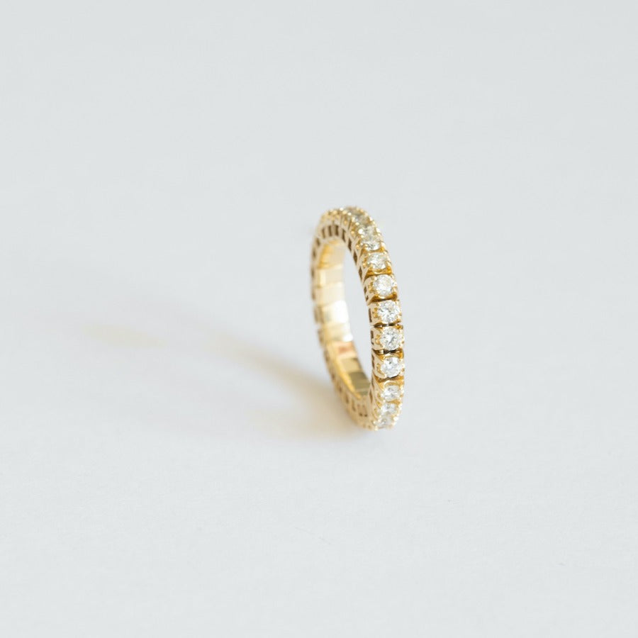 Stretch Diamond Eternity Band – Henri Noël