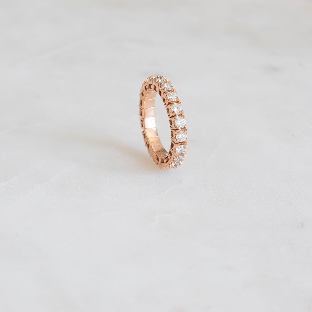 Stretch Diamond Eternity Band – Henri Noël